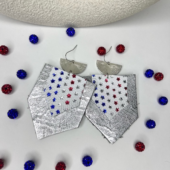 rachelle ramsey designs Jewelry - Silver leather earrings with red and blue Star accents USA
